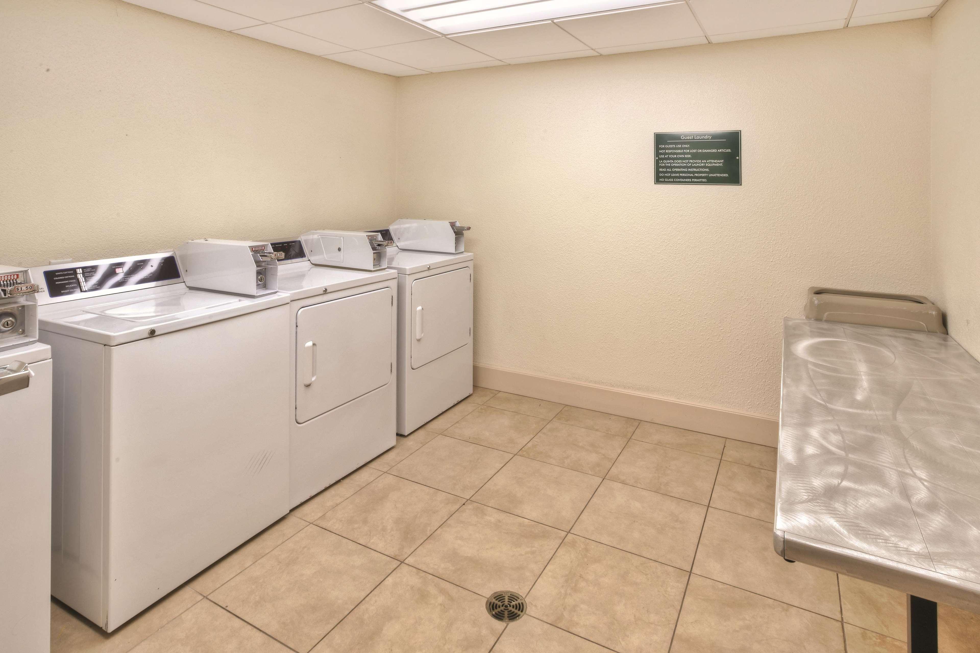 La Quinta By Wyndham Danbury Hotel Ngoại thất bức ảnh