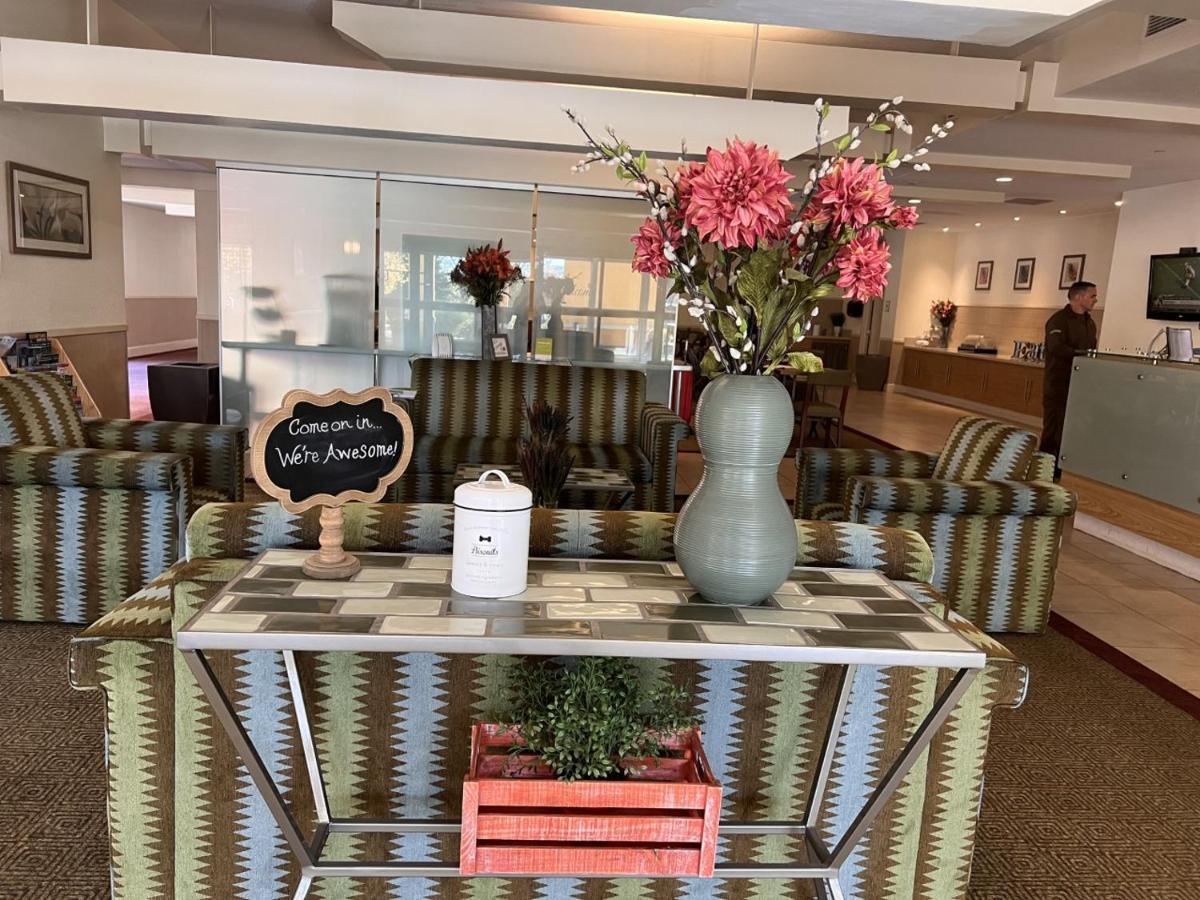 La Quinta By Wyndham Danbury Hotel Ngoại thất bức ảnh